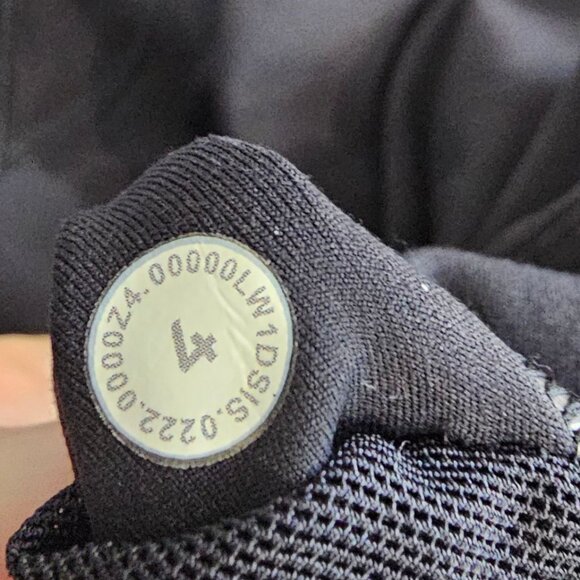 Lululemon Align Bodysuit 25" Black, Nulu, V-Neck, Jumpsuit, One Piece, Size 4 - Picture 9 of 9